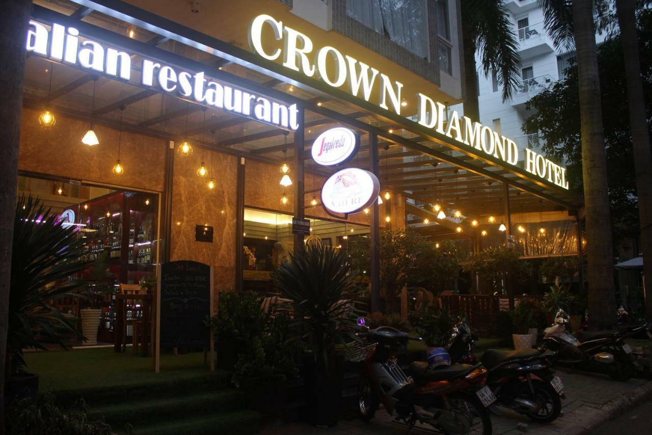 富美兴第七区皇冠钻石酒店 胡志明市 外观 照片