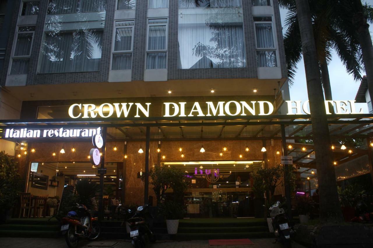 富美兴第七区皇冠钻石酒店 胡志明市 外观 照片